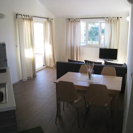 Alen Apartment